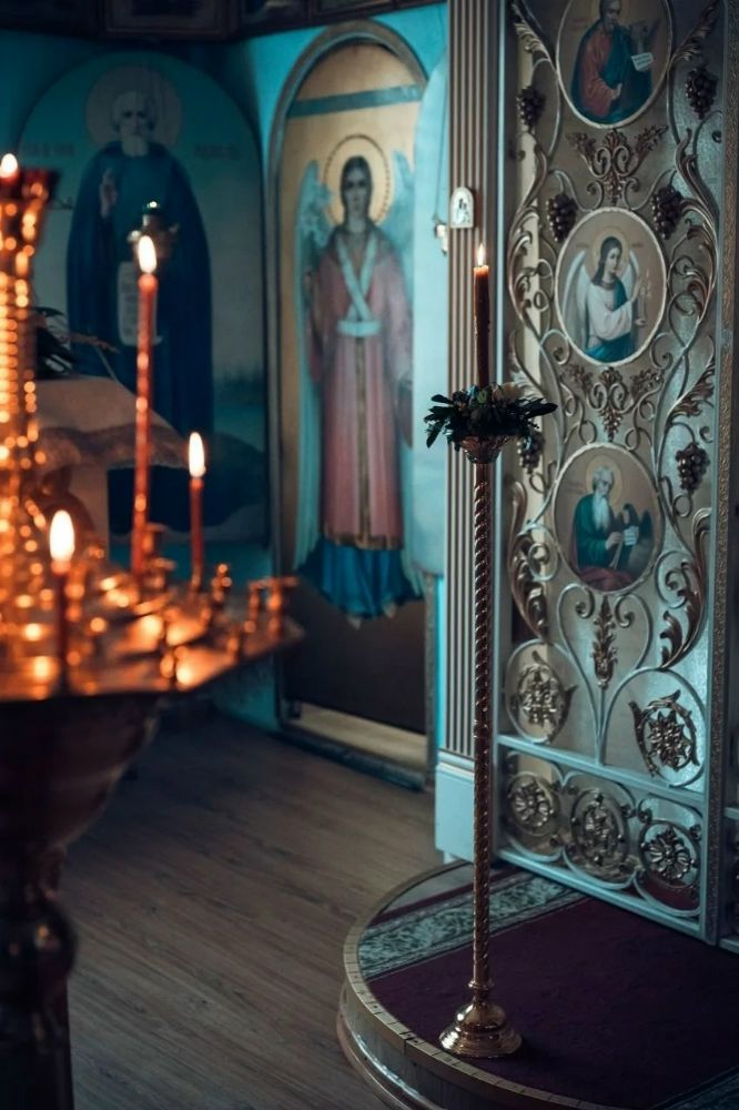 Чтение канона преп.Андрея Критского в храме св.страст Царя Николая. День второй